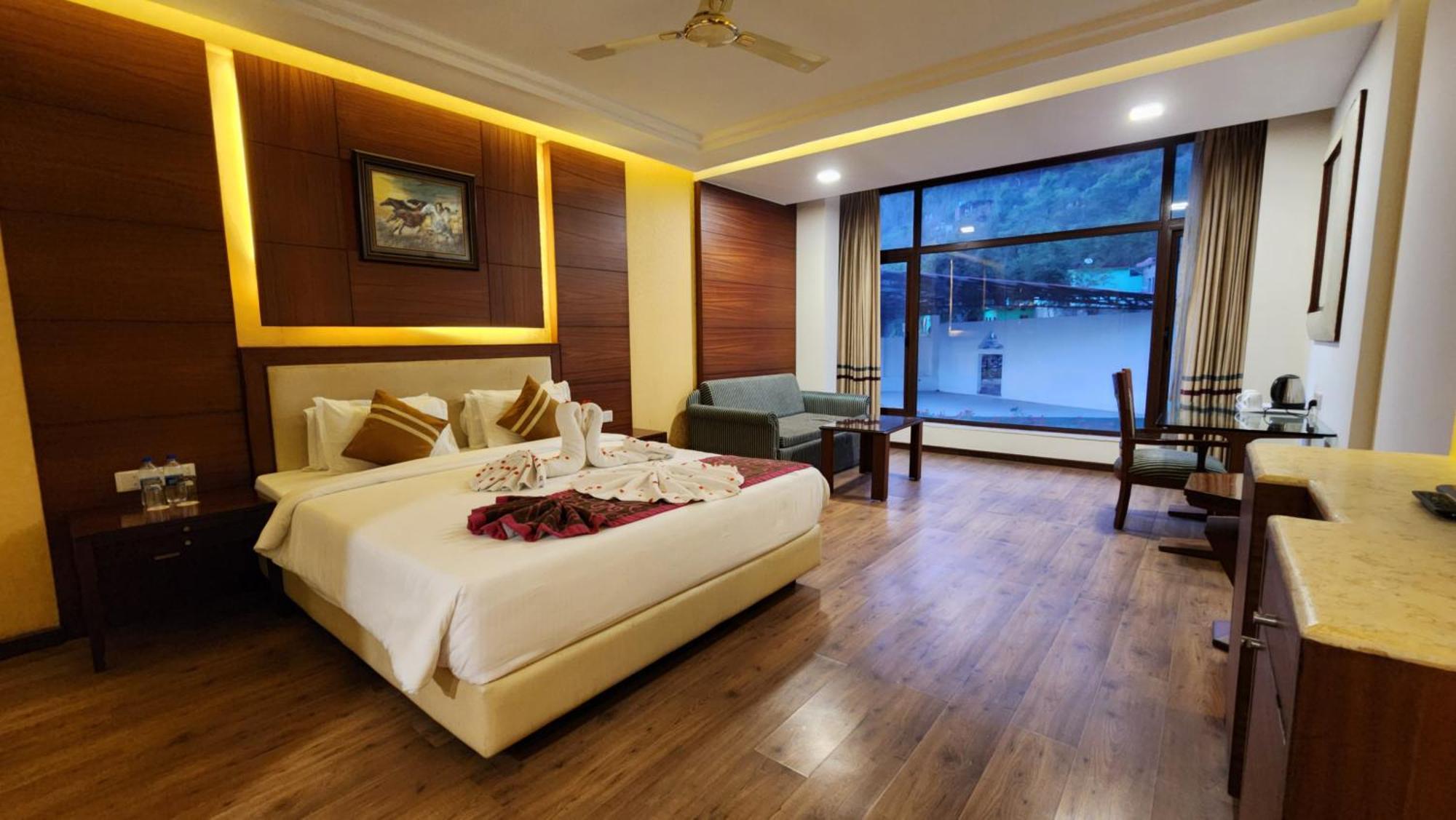 Hotel Royal Ark - Kasauli Dış mekan fotoğraf