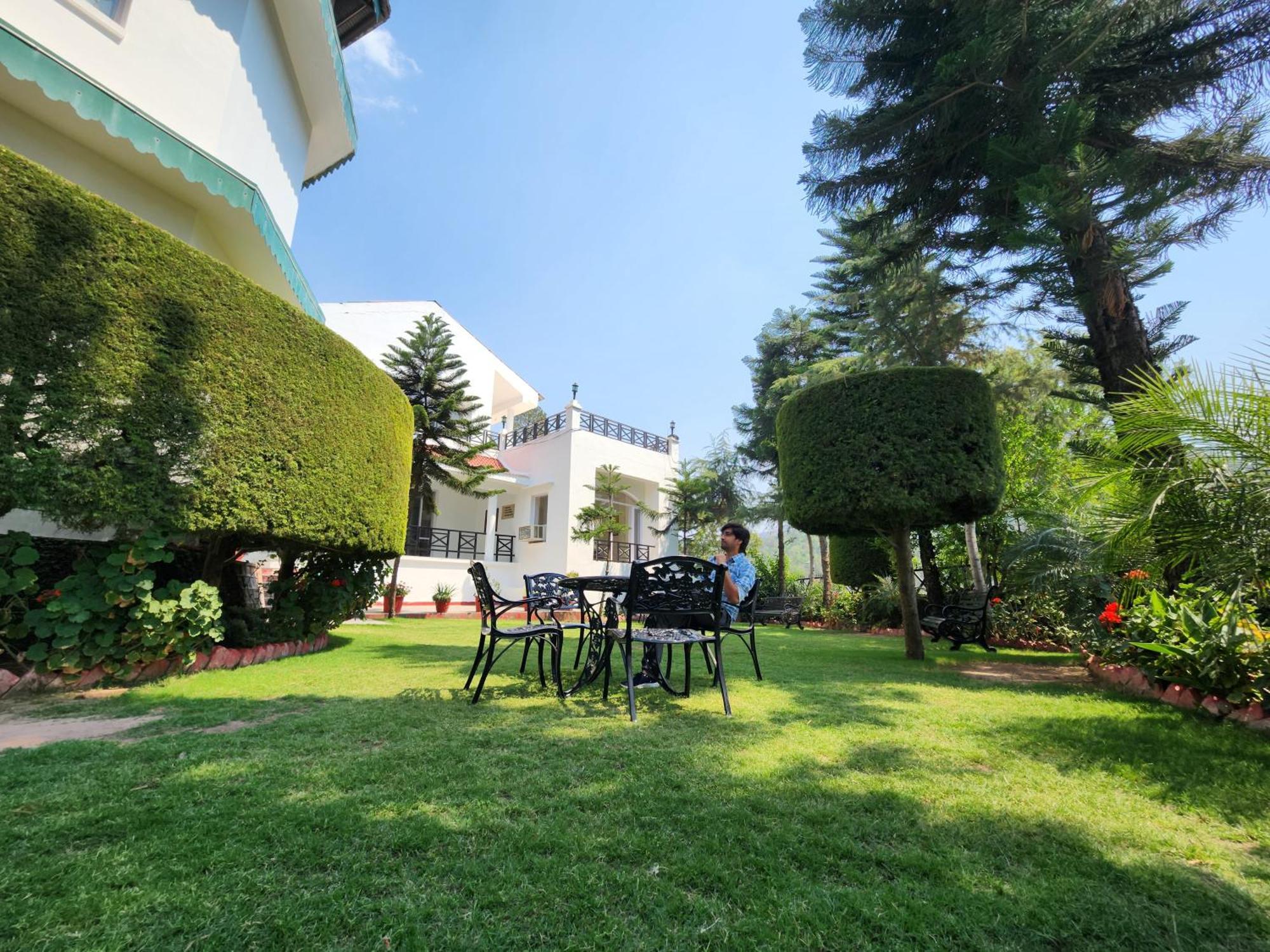 Hotel Royal Ark - Kasauli Dış mekan fotoğraf